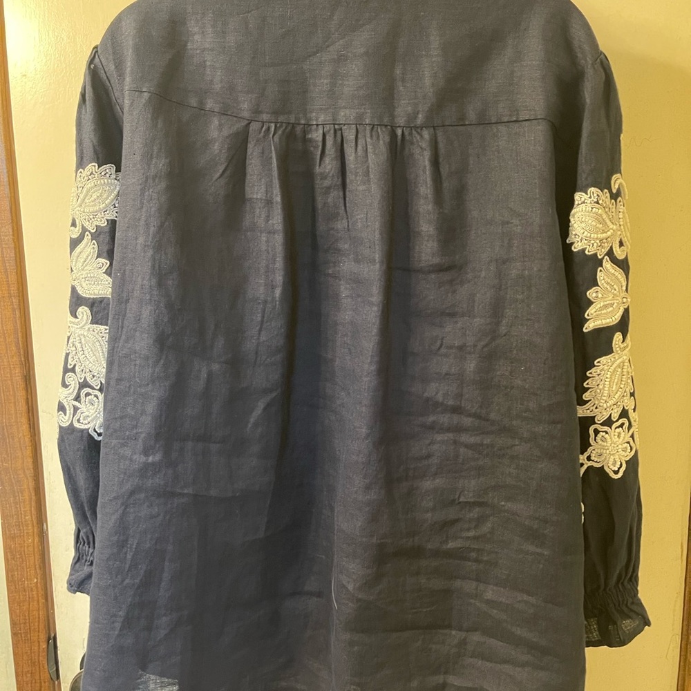 Chicos Navy/While Button-Down Long Sleeve Top Siz… - image 5